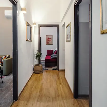 Art Deluxe - Vatican Apartment Rome